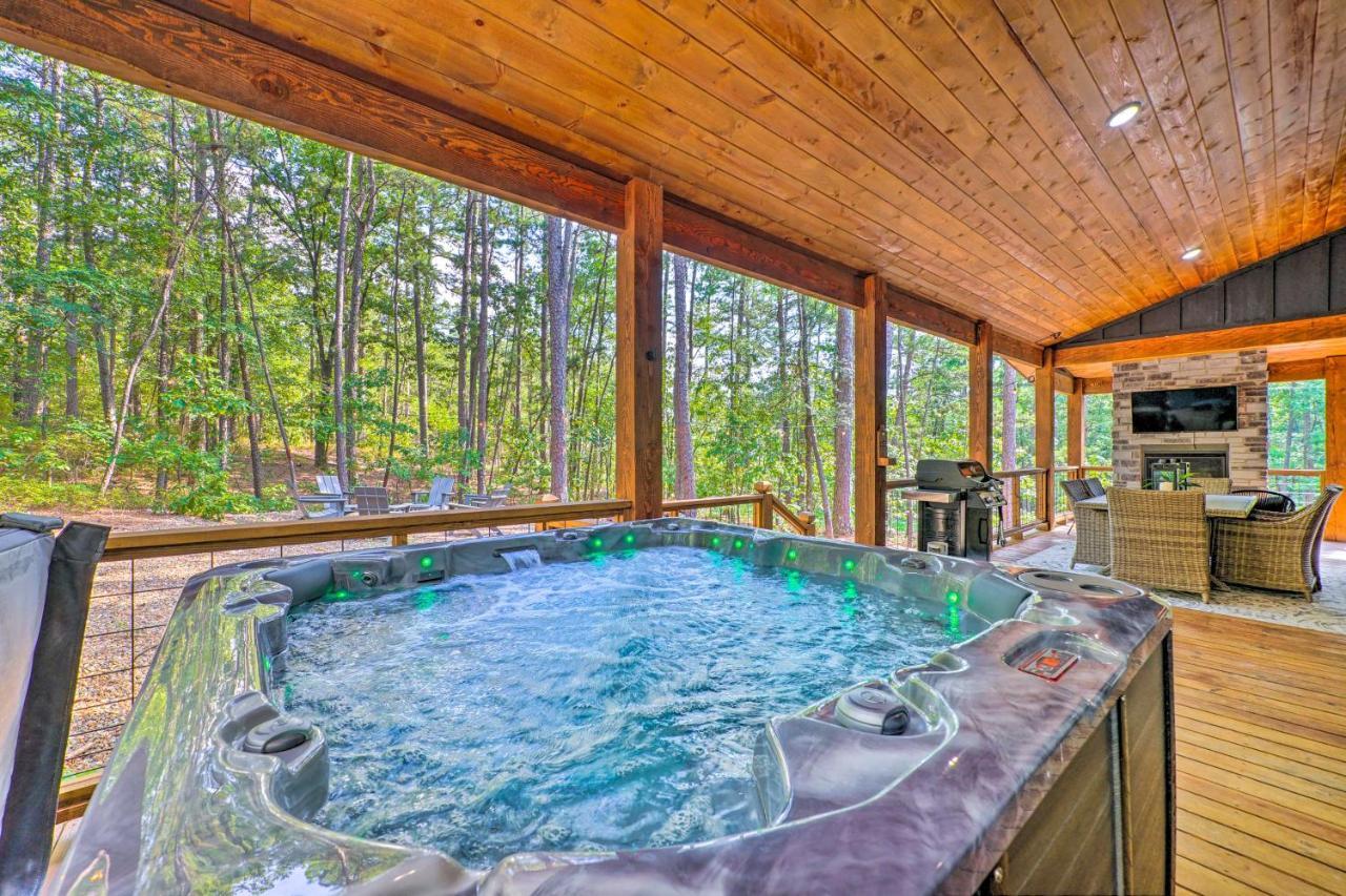 Chic Broken Bow Cabin With Hot Tub And Gas Grill! Ngoại thất bức ảnh