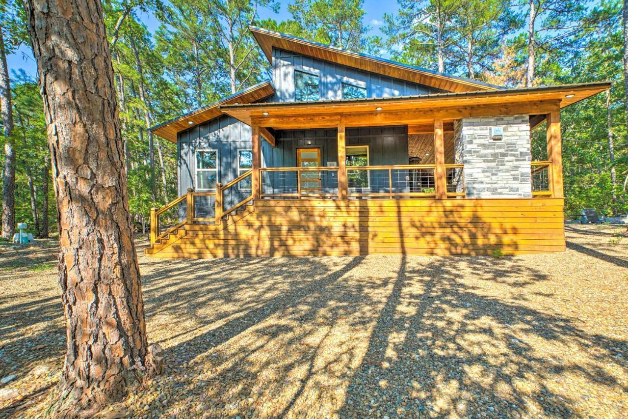 Chic Broken Bow Cabin With Hot Tub And Gas Grill! Ngoại thất bức ảnh
