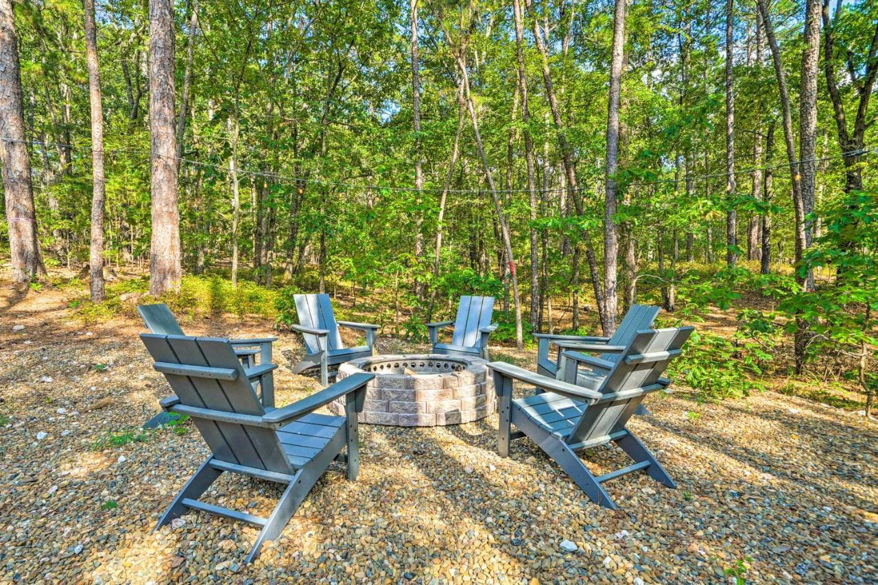 Chic Broken Bow Cabin With Hot Tub And Gas Grill! Ngoại thất bức ảnh