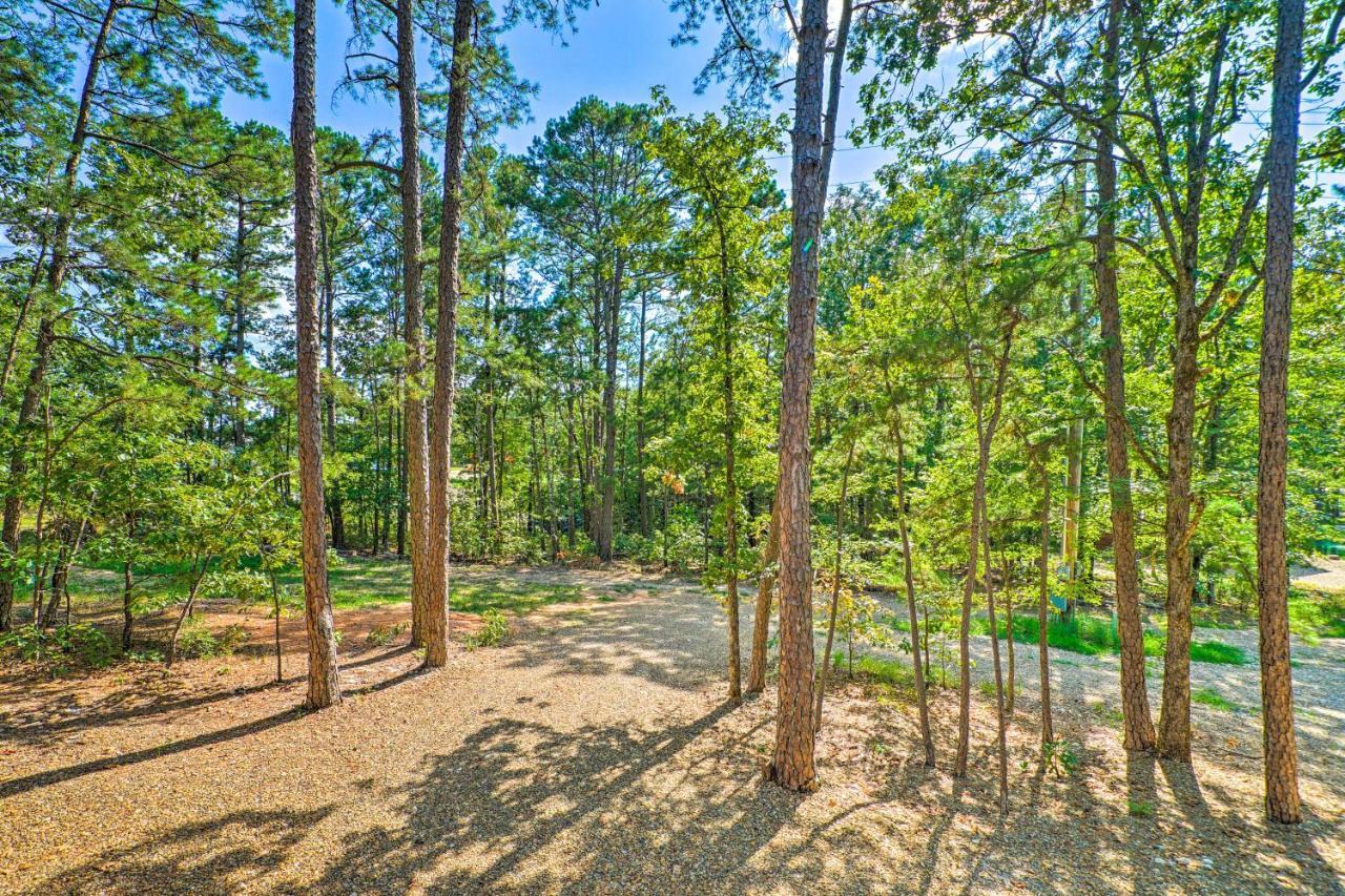Chic Broken Bow Cabin With Hot Tub And Gas Grill! Ngoại thất bức ảnh